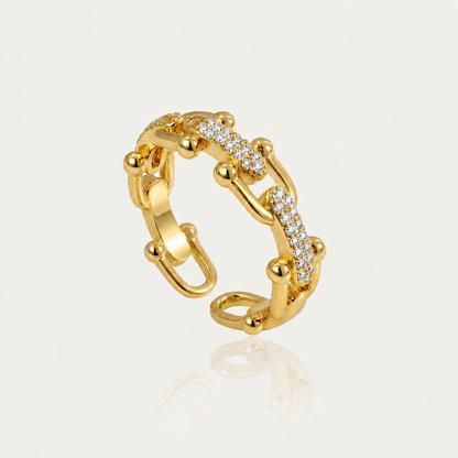 LINKED DIAMOND RING