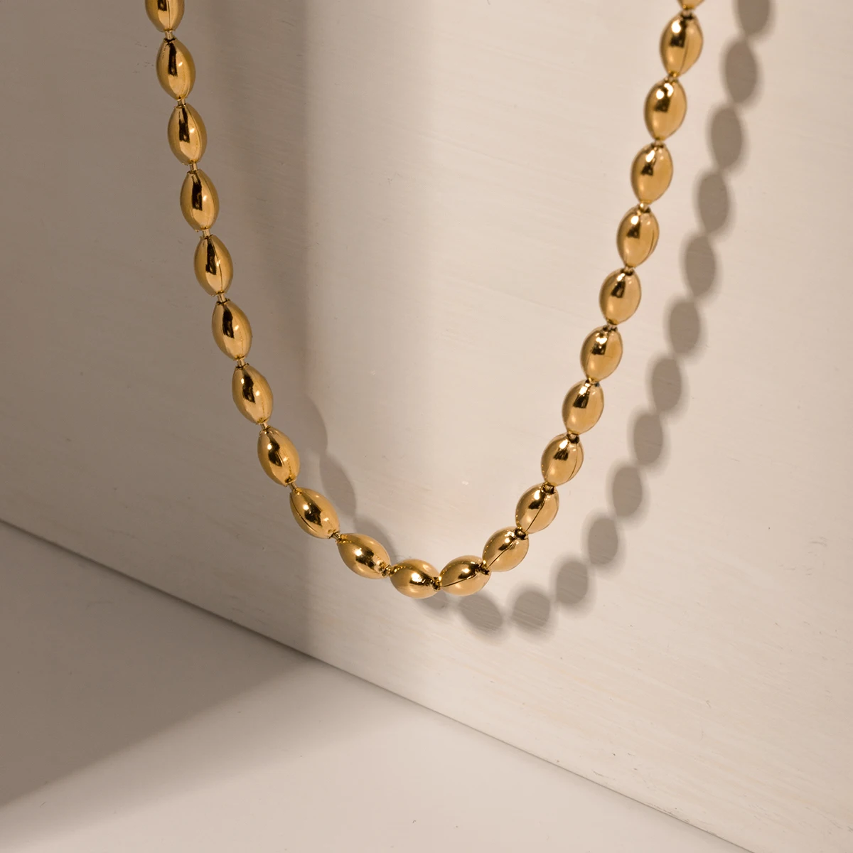 VIVA BOLD NECK CHAIN