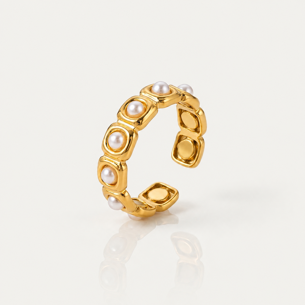 PEARL RING