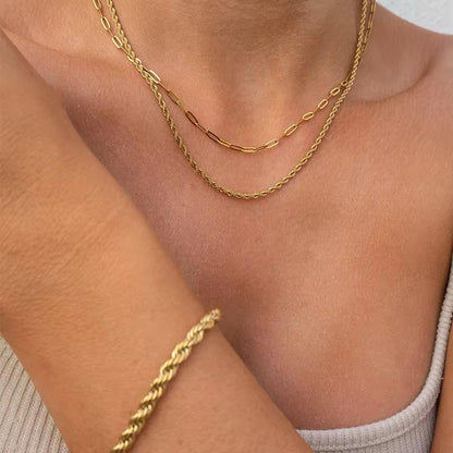 LEA NECK CHAIN