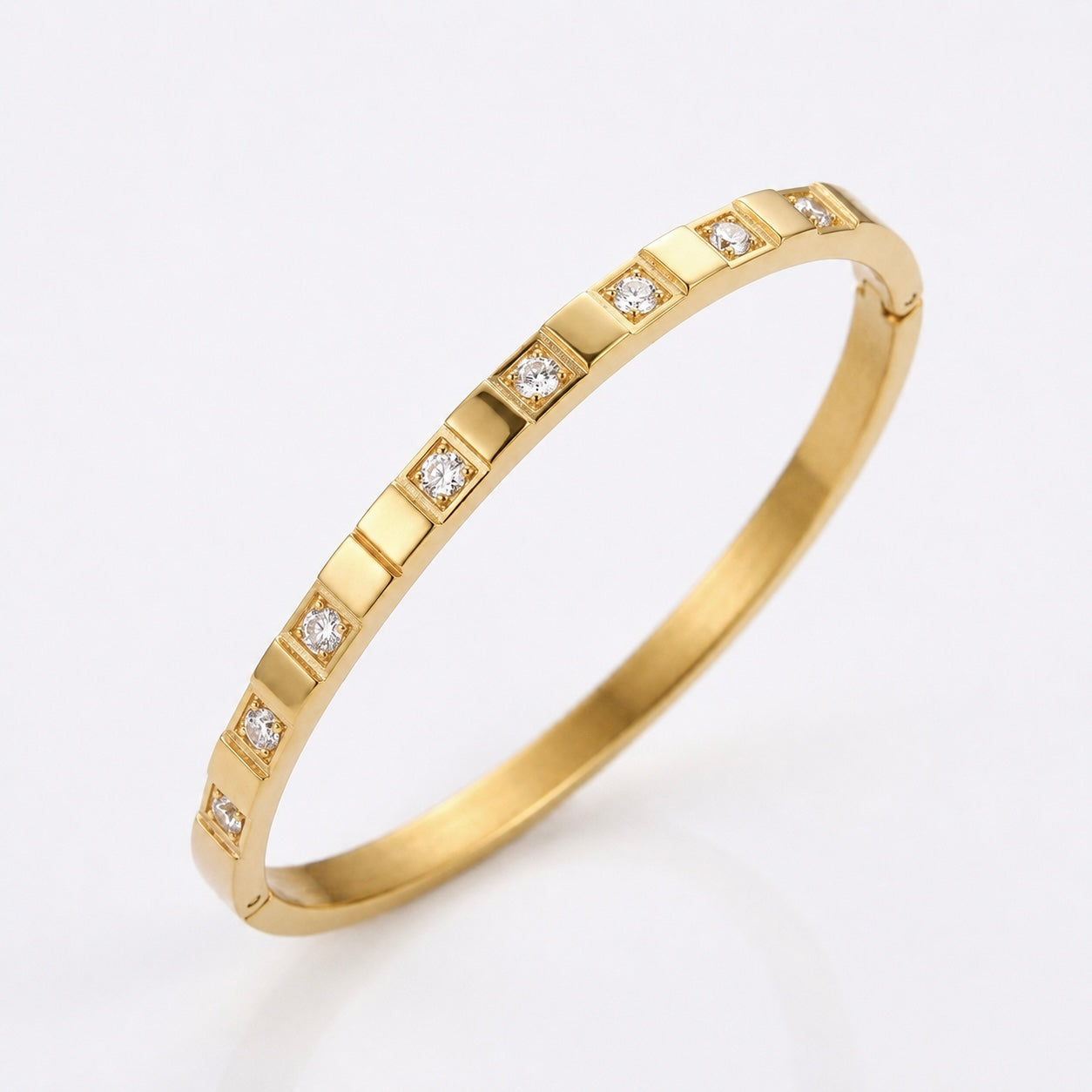 SIA DIAMOND BANGLE