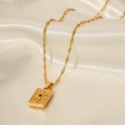 GOLDEN LUXE NECK CHAIN