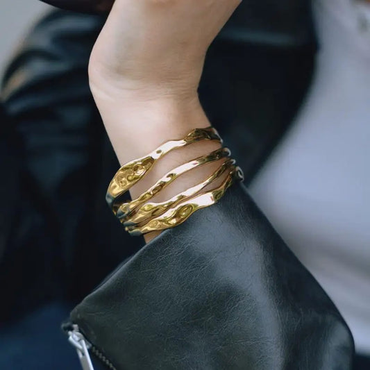 WAVE STATEMENT CUFF