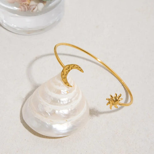 SUN & MOON HAND CUFF