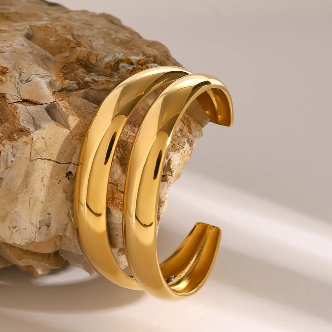 DOUBLE LAYER CUFF